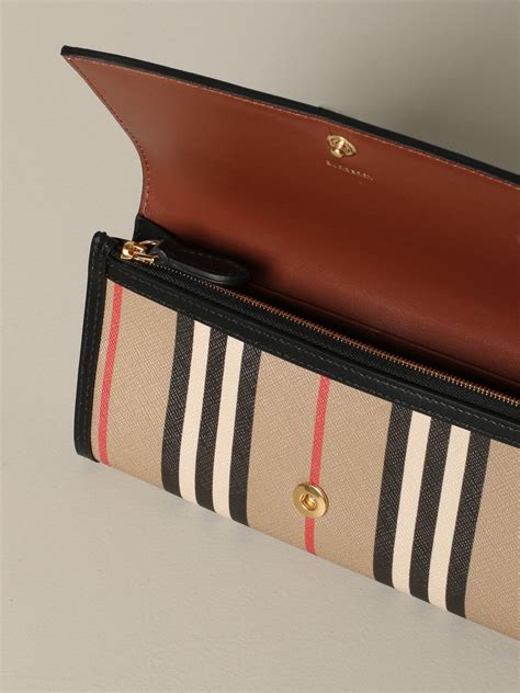 geldbörse damen burberry|Women’s Designer Wallets & Card Cases .